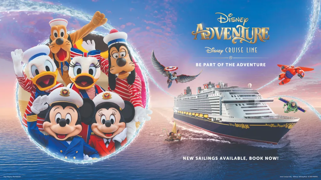 シンガポール発のディズニー・クルーズラン『ディズニー・アドベンチャー』のキャラクターと船