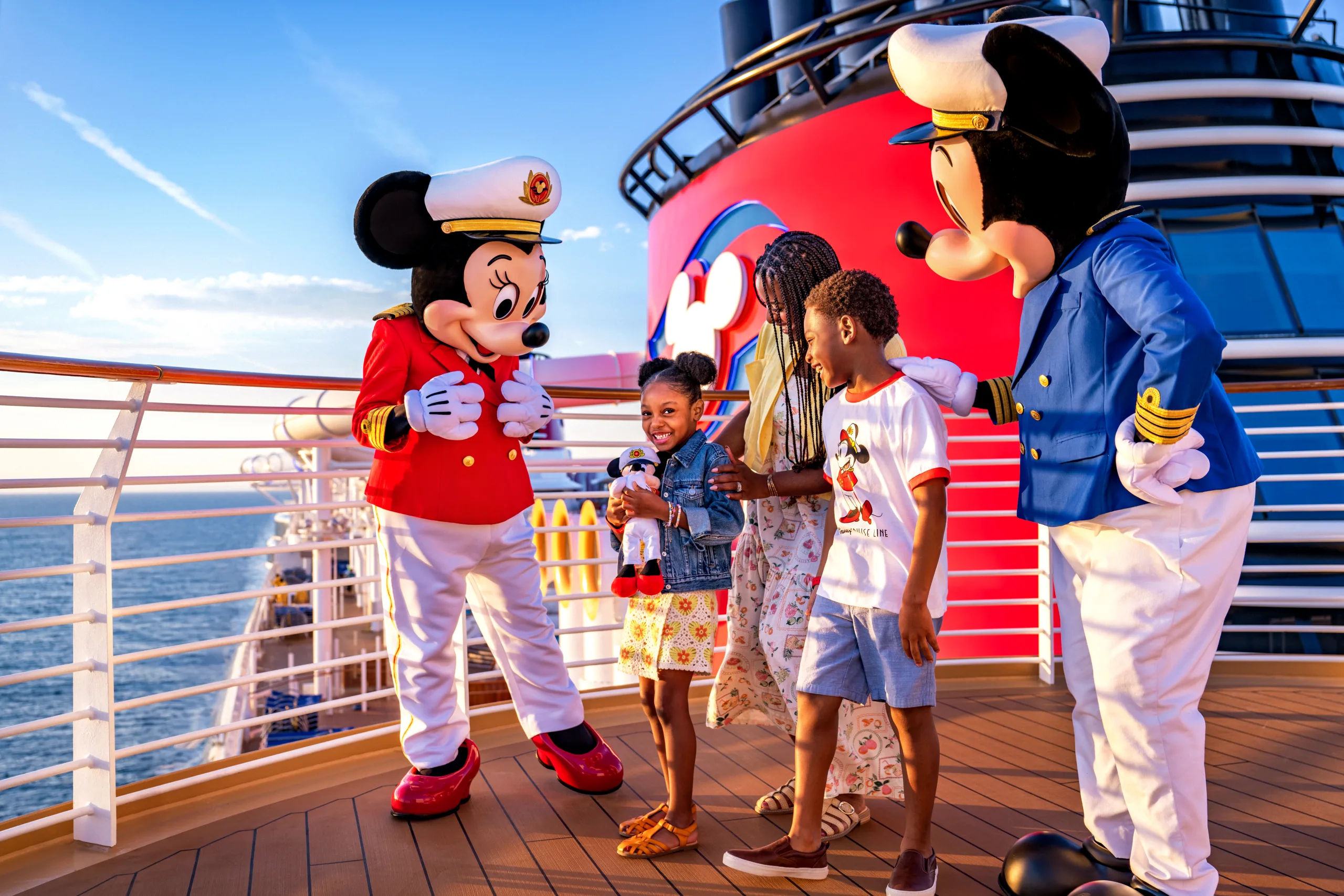 2906海外ディズニークルーズラインピン アーティストチョイス ミッキードナルド ディズニー・クルーズライン (DCL) | ミッキーネット公式サイト